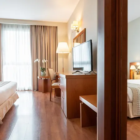 Hotel Eurostars San Lazaro 4*