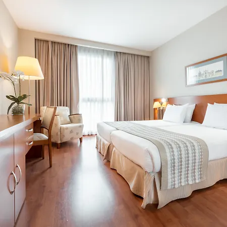 Hotel Eurostars San Lazaro 4*