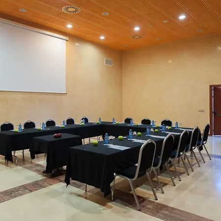 ユーロスターズ サン ラサロ 4* A Torre Branca