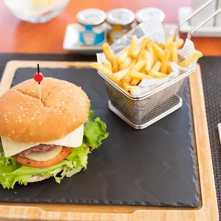 ユーロスターズ サン ラサロ