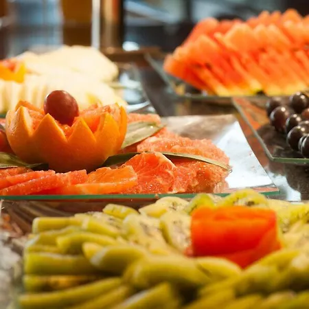 Hotel Eurostars San Lazaro