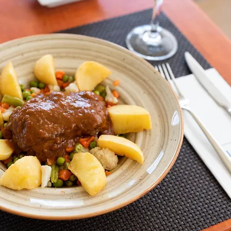 Eurostars San Lazaro Hotel 4*