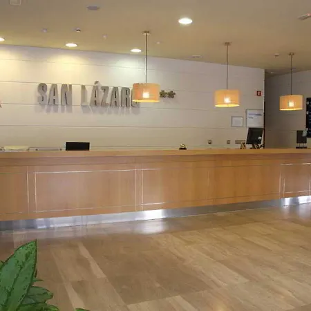 ユーロスターズ サン ラサロ 4* A Torre Branca